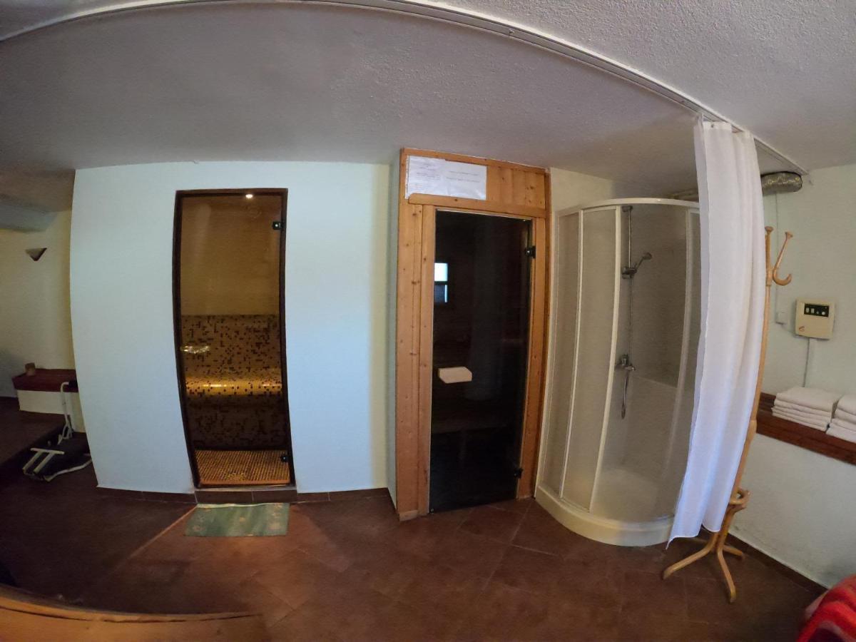 Family Hotel Shoky Chepelare Εξωτερικό φωτογραφία