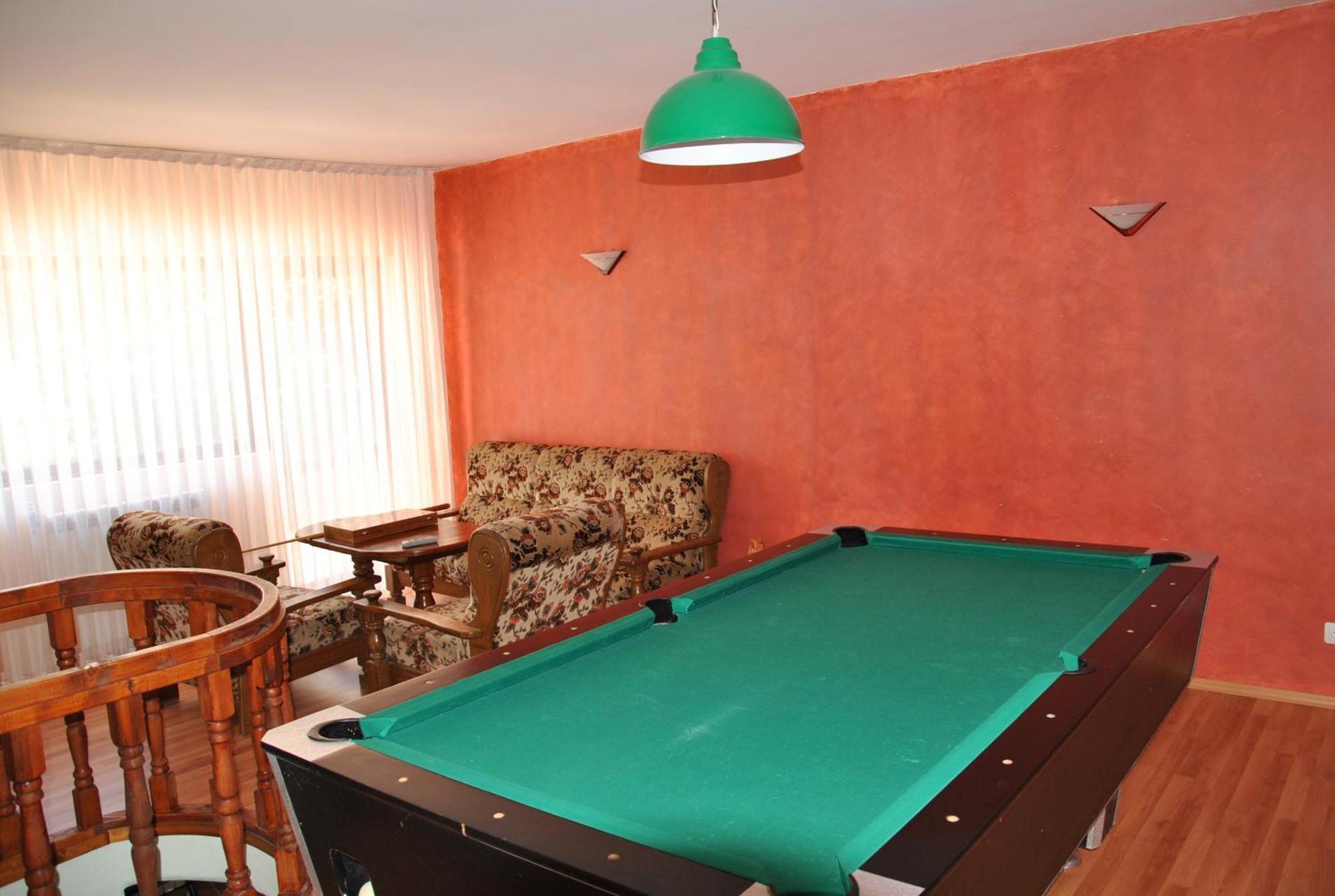 Family Hotel Shoky Chepelare Εξωτερικό φωτογραφία